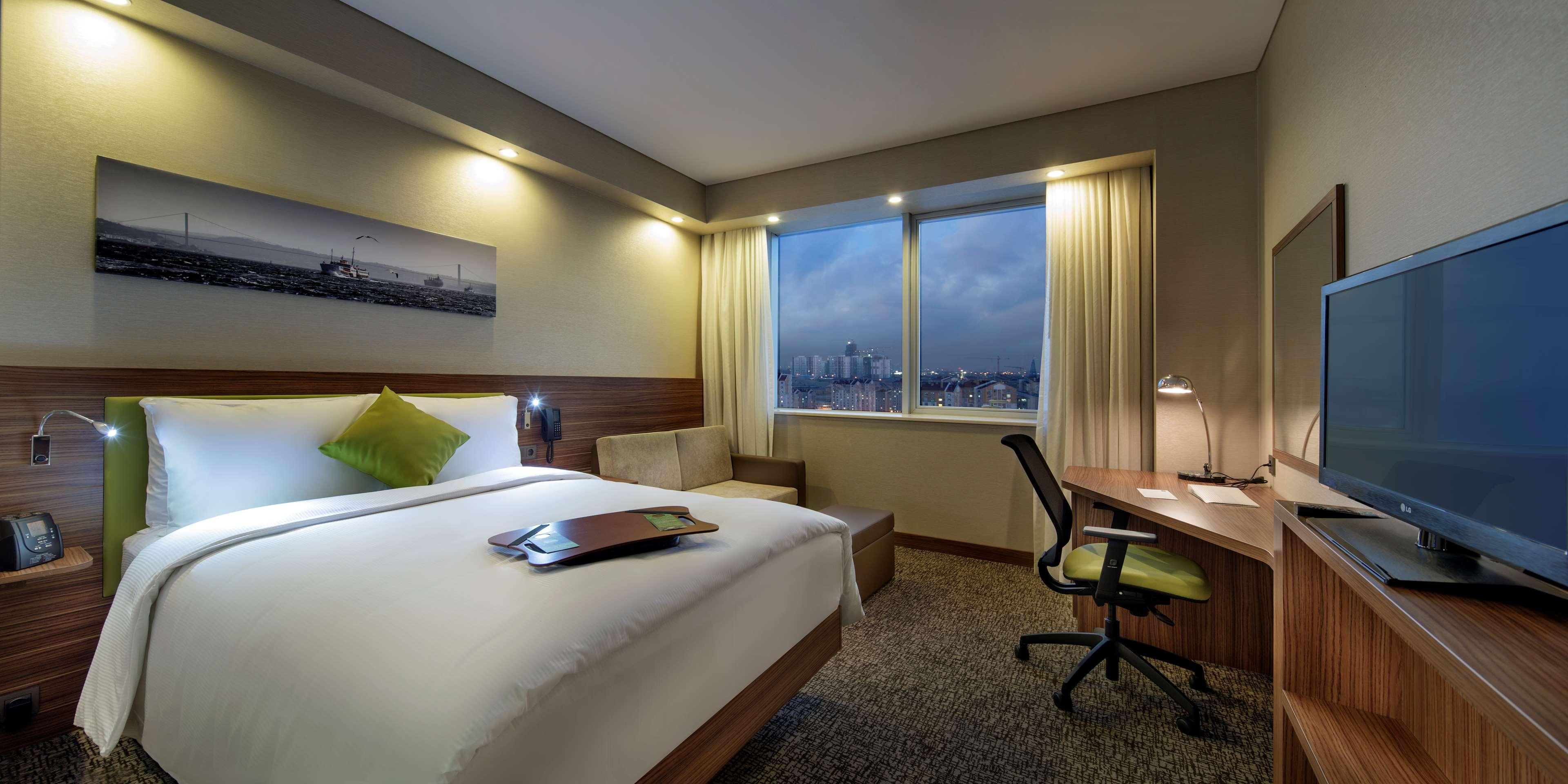 Hampton By Hilton Istanbul Kayasehir Hotel Exterior foto
